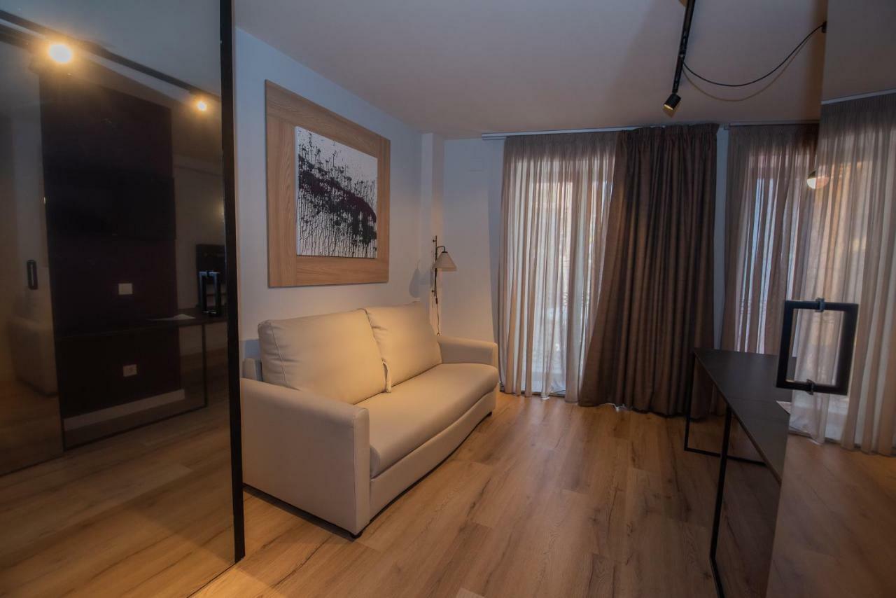 Apartamentos Puerta De リャネス エクステリア 写真